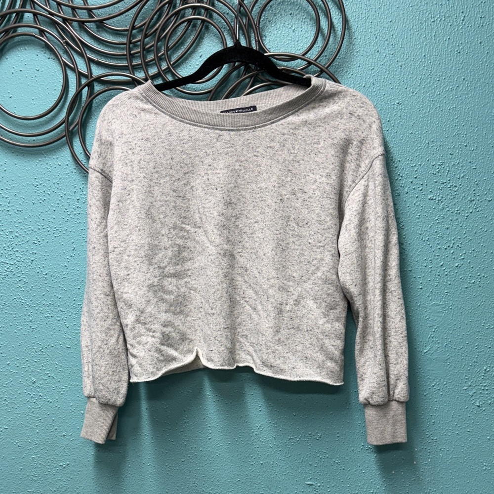 Brandy Melville Light Gray Knit Top